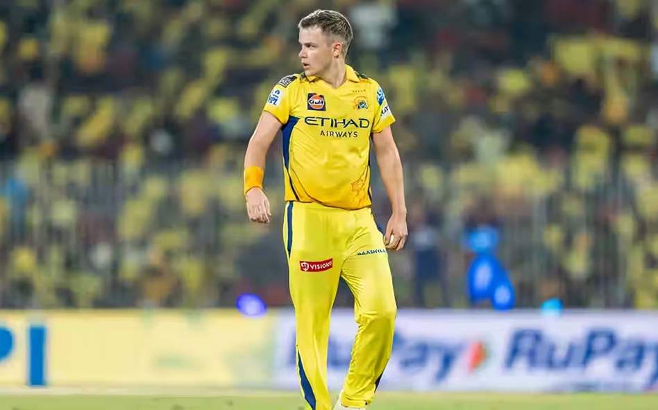 Tensions Flare in IPL 2025 as Sam Curran Involved in Heated Exchange with Punjab Kings Dugout