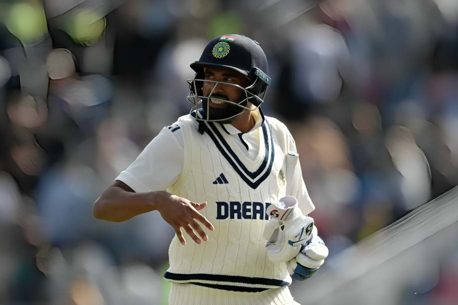 ENG vs IND: Mohammed Siraj Puts in Hard Work at Nets to Boost Batting Ahead of Second Test