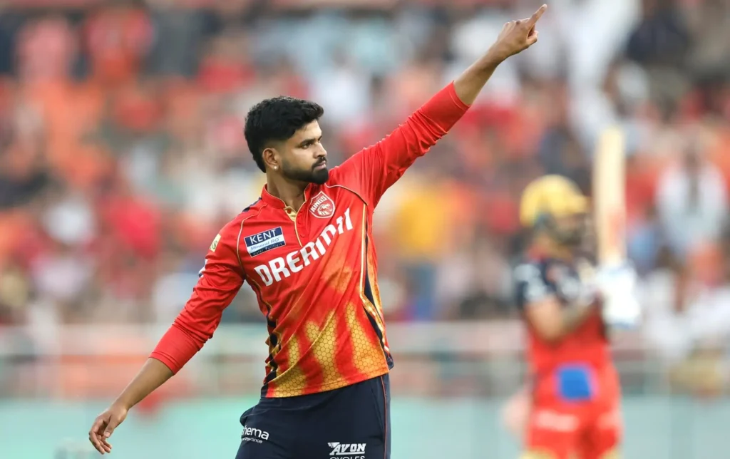 Video: Indian Cricketer Shreyas Iyer Explores FC Barcelona Museum in Spain