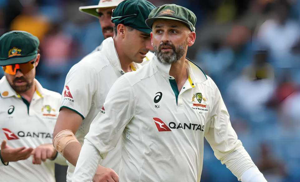 Nathan Lyon – 562 wickets