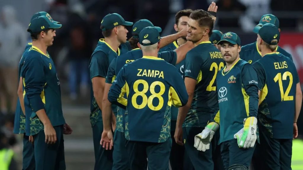 Why Australian Players Wore Black Armbands in 3rd T20I vs South Africa