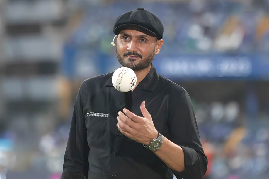 Asia Cup 2025: “I feel the ‘X-factor…’” – Harbhajan Singh Criticizes BCCI Selector Ajit Agarkar for Excluding These Two Players